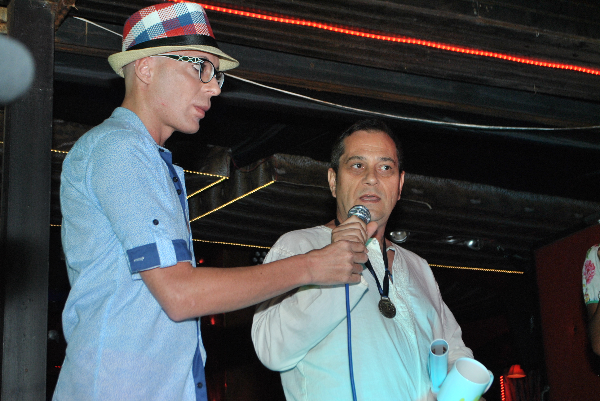 Marcel Daset, Carlos Cámara.