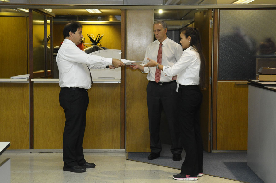 El eterno femenino de una imaginativa pintora