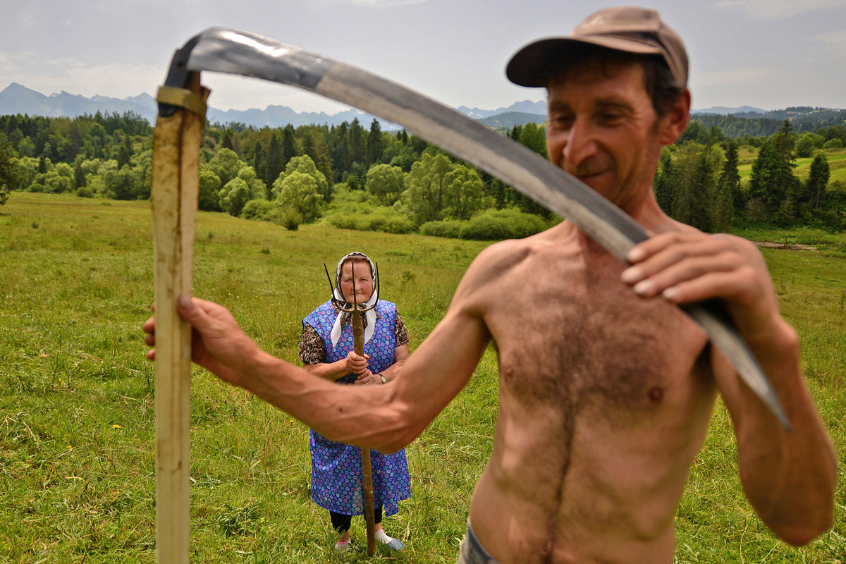 Mención: Agricultores tradicionales en Polonia. Foto: Bart?omiej.