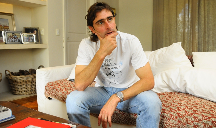 El eterno femenino de una imaginativa pintora