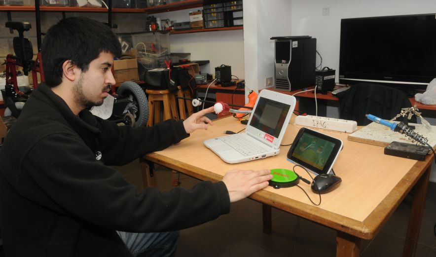 El eterno femenino de una imaginativa pintora