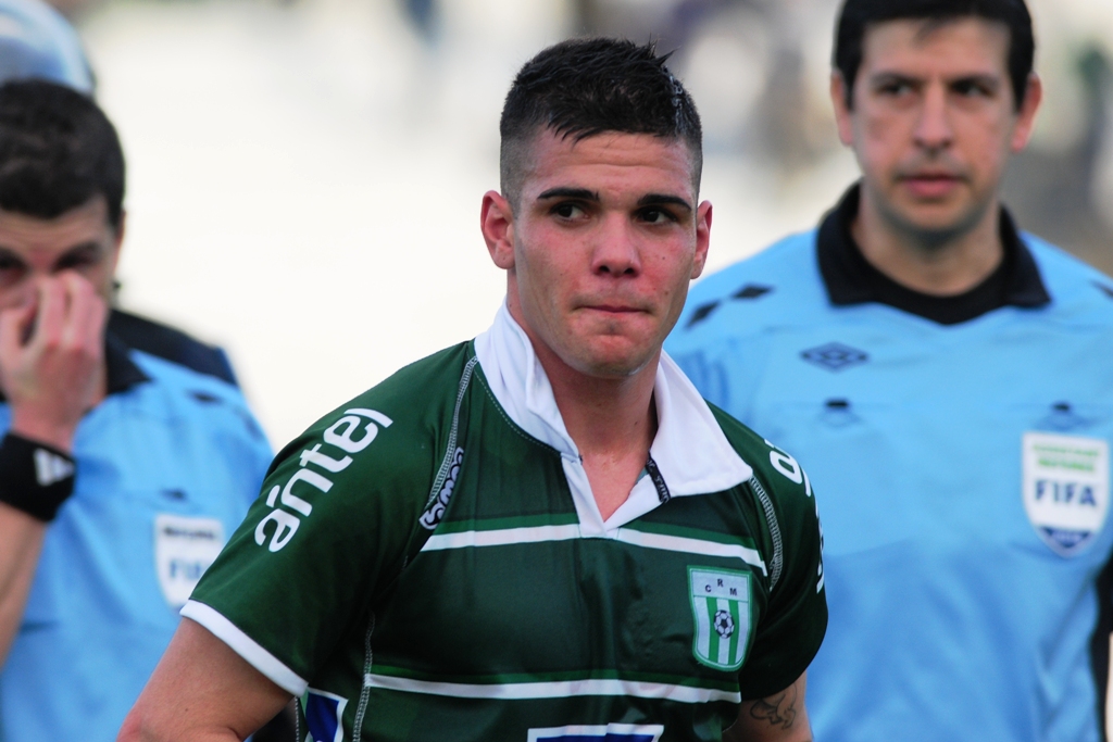 El eterno femenino de una imaginativa pintora