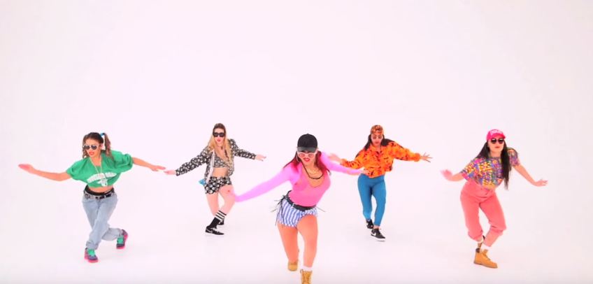 El eterno femenino de una imaginativa pintora