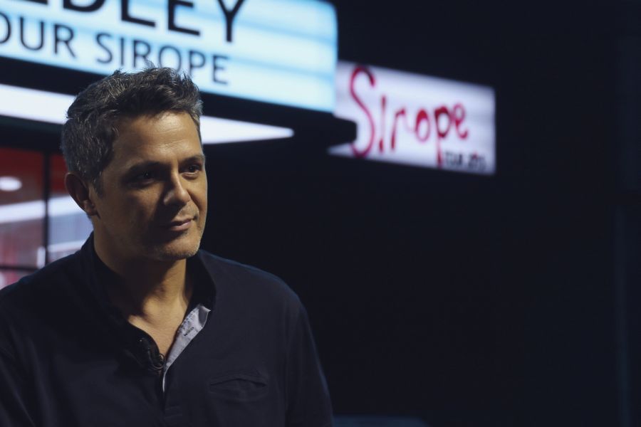 El eterno femenino de una imaginativa pintora