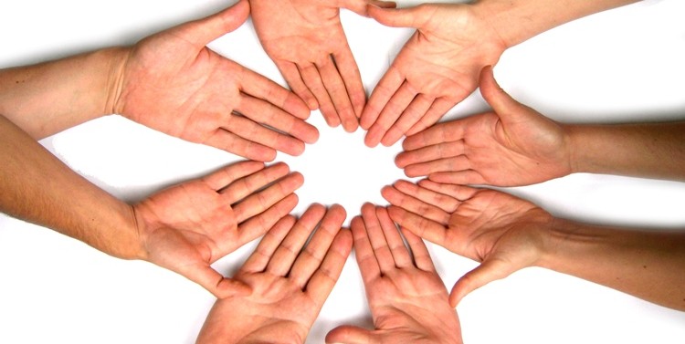 El eterno femenino de una imaginativa pintora