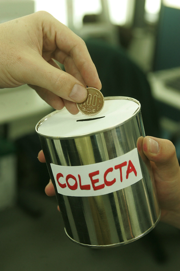 El eterno femenino de una imaginativa pintora