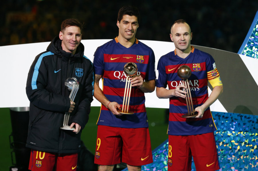 Luis Suárez, Balón de Oro del Mundial de Clubes; Messi de Plata e Iniesta de Bronce. Foto: Reuters