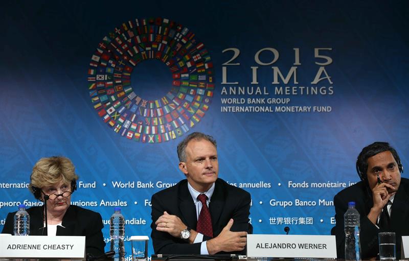 El eterno femenino de una imaginativa pintora