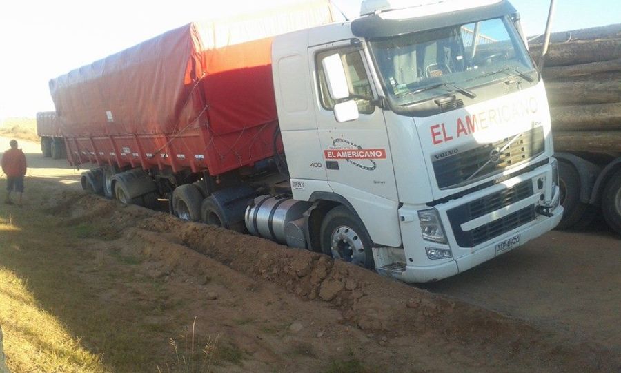 El eterno femenino de una imaginativa pintora