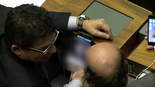 El eterno femenino de una imaginativa pintora