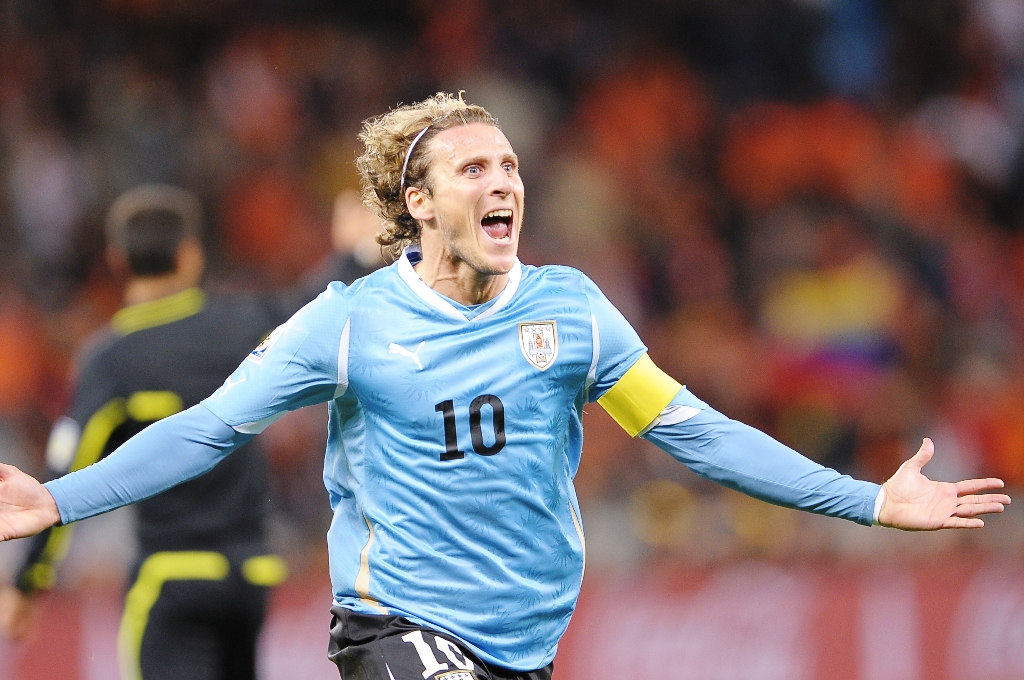 El eterno femenino de una imaginativa pintora