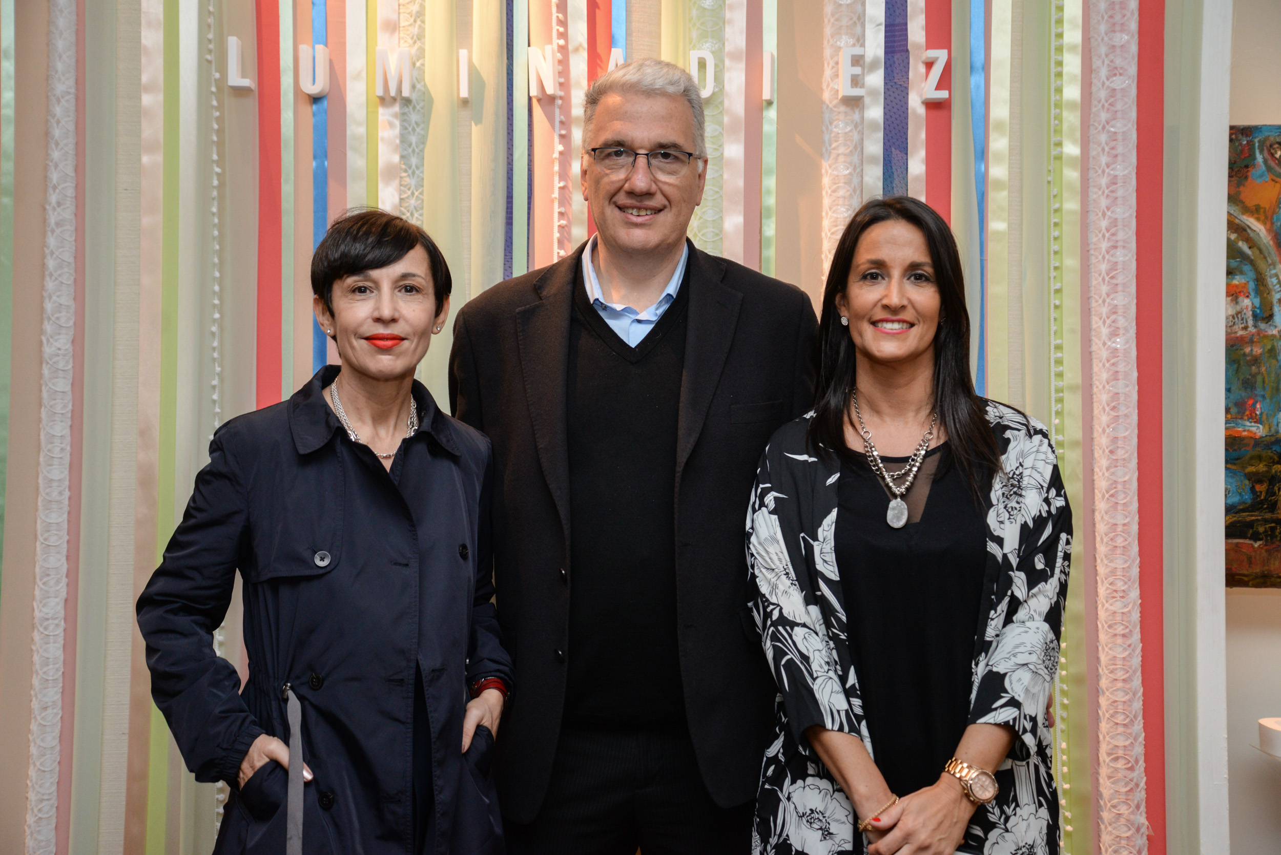 Ana Torrejon, Mauricio Oppenheimer, Claudia Haim.