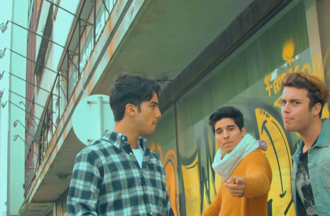 Dosogas presentó el video musical 