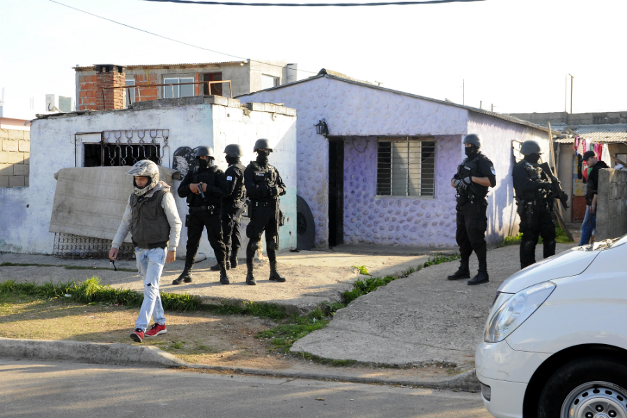 Operativo policial en Maldonado por autor de rapiña. Foto: Ricardo Figueredo