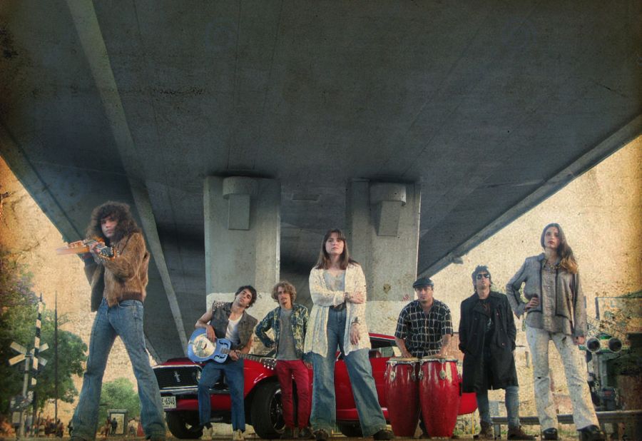 El eterno femenino de una imaginativa pintora