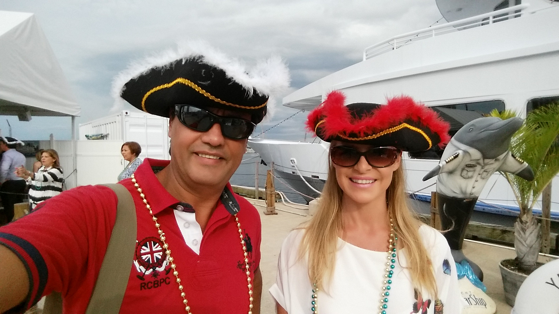 El eterno femenino de una imaginativa pintora