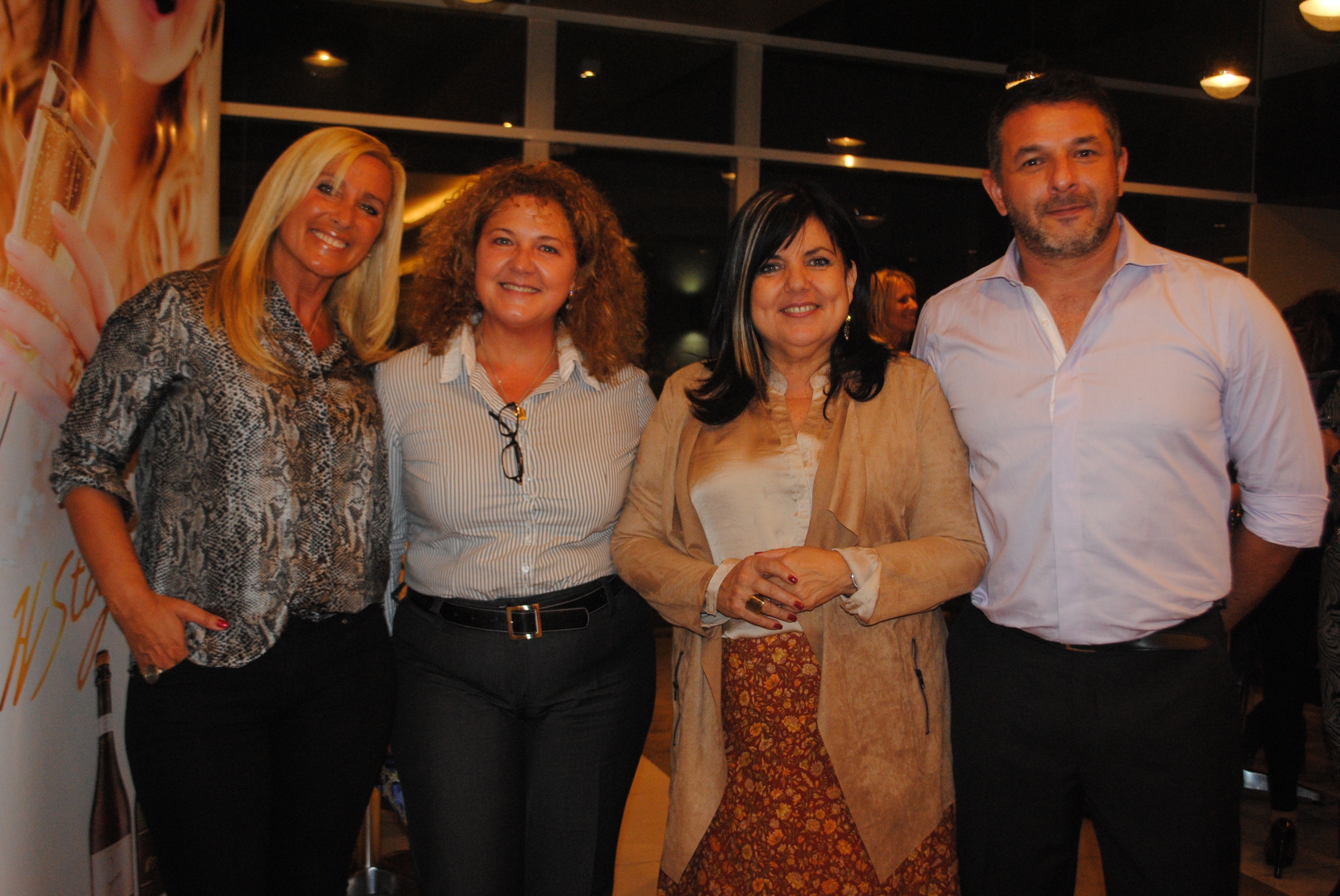Laura Martínez, Mónica Rossi, María Inés Obaldia, Mauricio Giménez.V