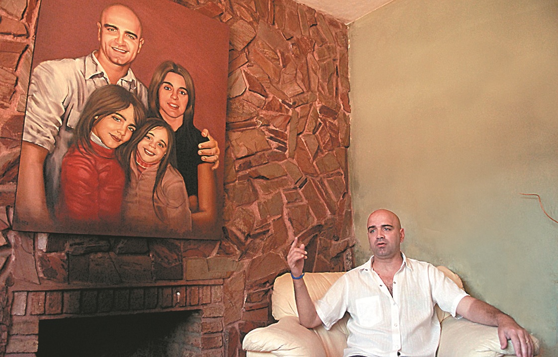 El eterno femenino de una imaginativa pintora