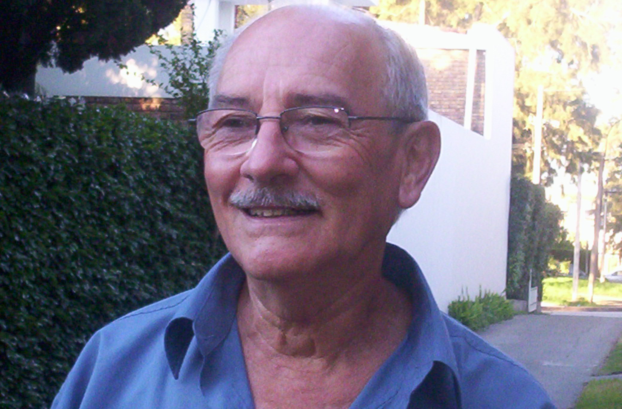 El eterno femenino de una imaginativa pintora