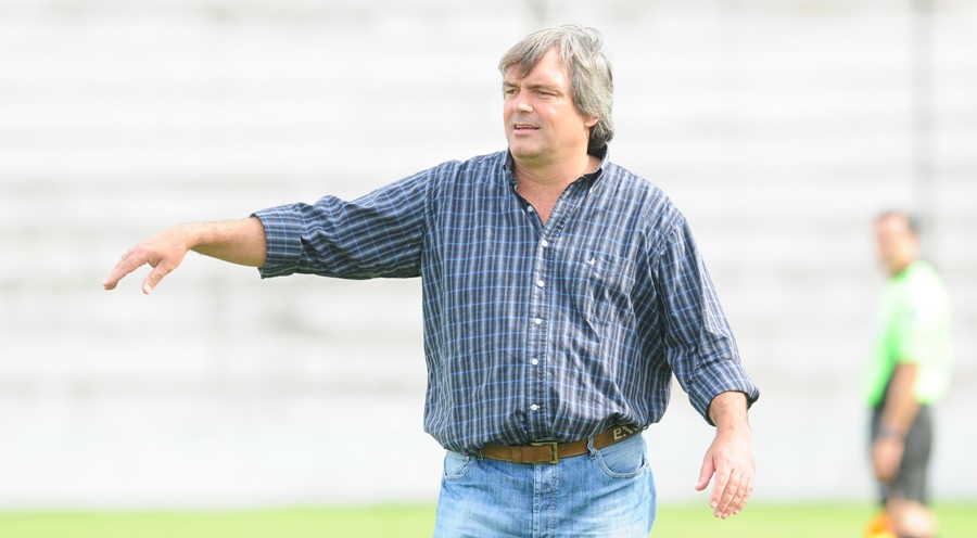 El eterno femenino de una imaginativa pintora