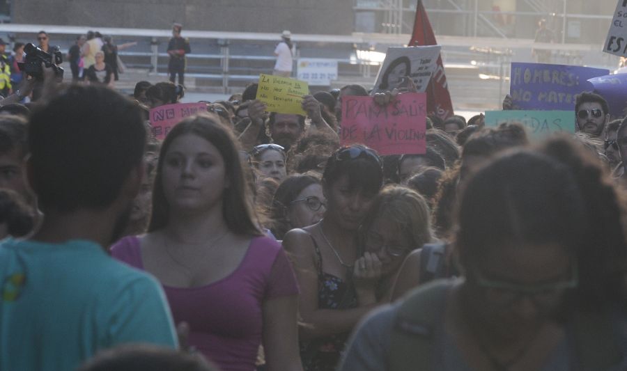 Ayer se realizó una manifestación por 18 de Julio. Foto: Agustín Martínez