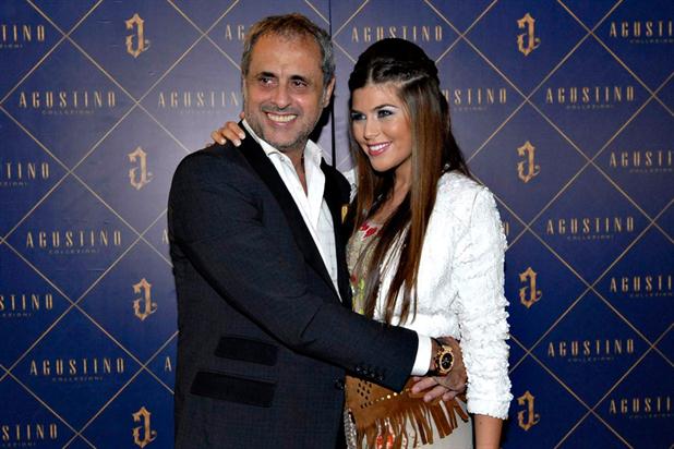 El eterno femenino de una imaginativa pintora