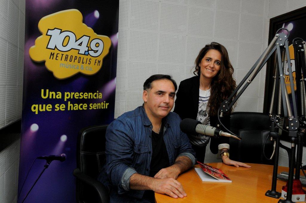 El eterno femenino de una imaginativa pintora