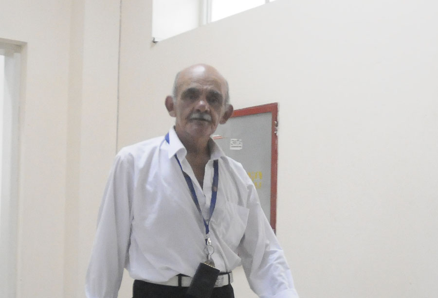 El eterno femenino de una imaginativa pintora