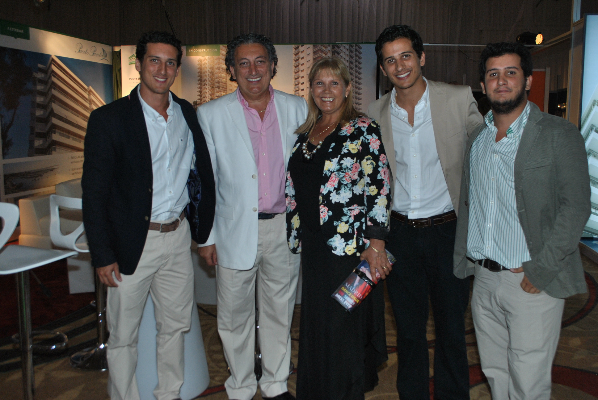 Sebastián, Daniel, Teresa, Leonardo y Pablo Zulamian.