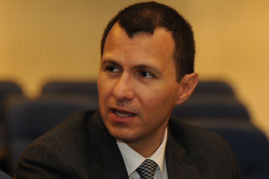 El eterno femenino de una imaginativa pintora