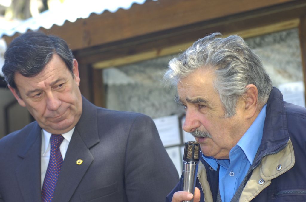 El eterno femenino de una imaginativa pintora