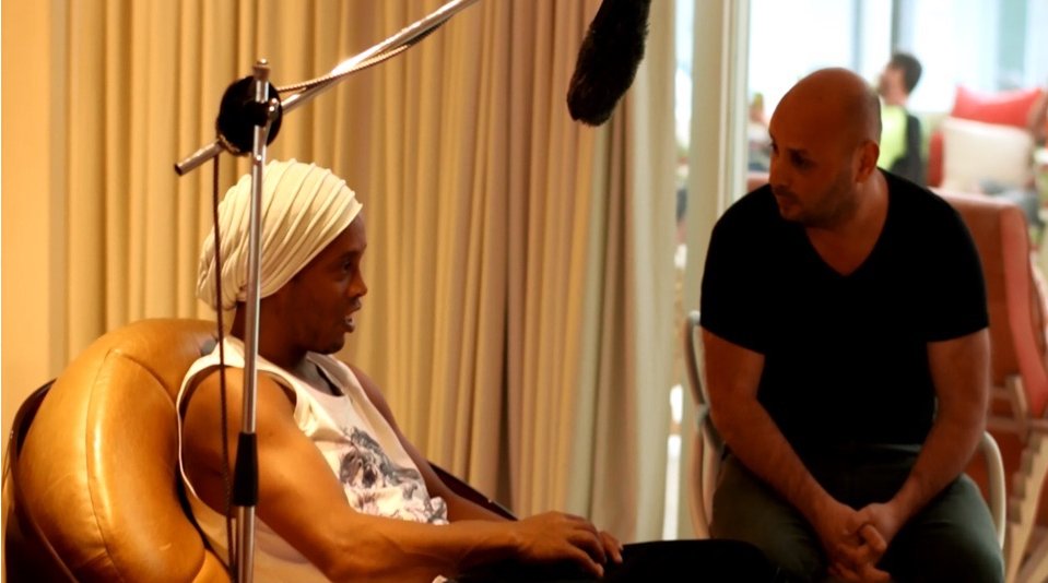 El eterno femenino de una imaginativa pintora