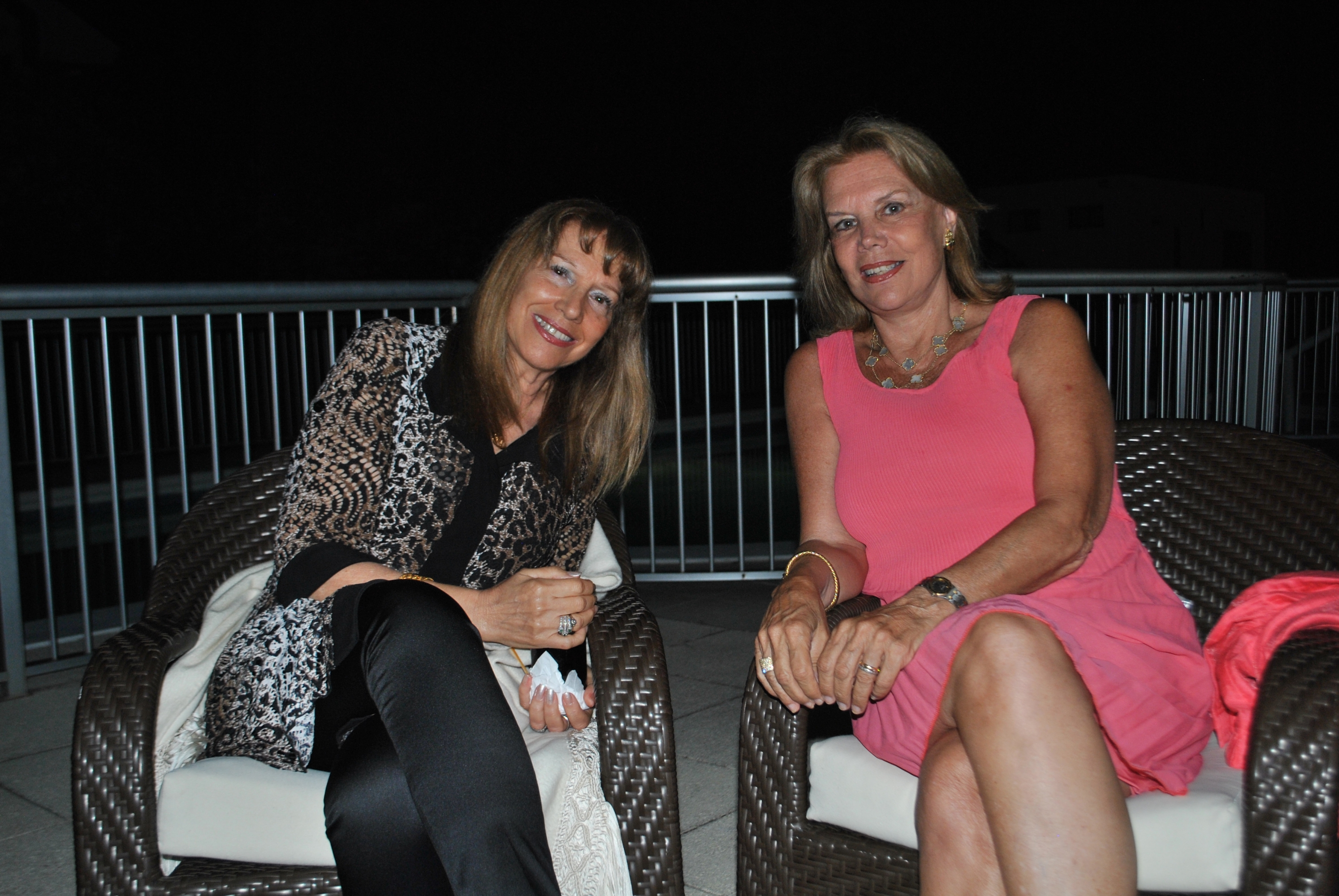 Cristina Monzón de Campiglia, Julia Pou.