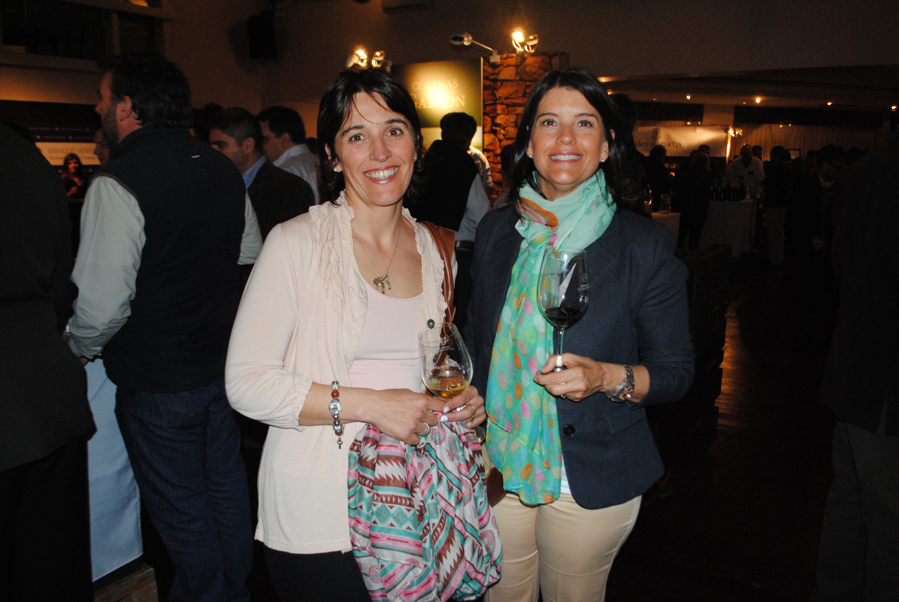 Mariela Fernández, Mónica Bonilla.