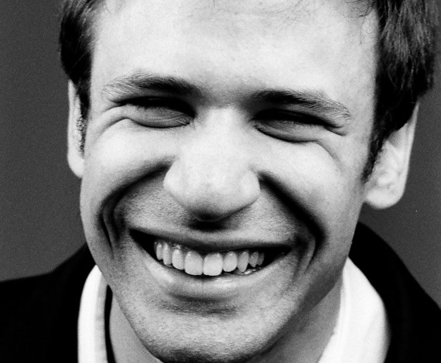 El eterno femenino de una imaginativa pintora