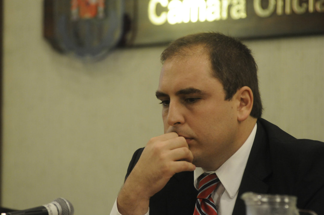 El eterno femenino de una imaginativa pintora