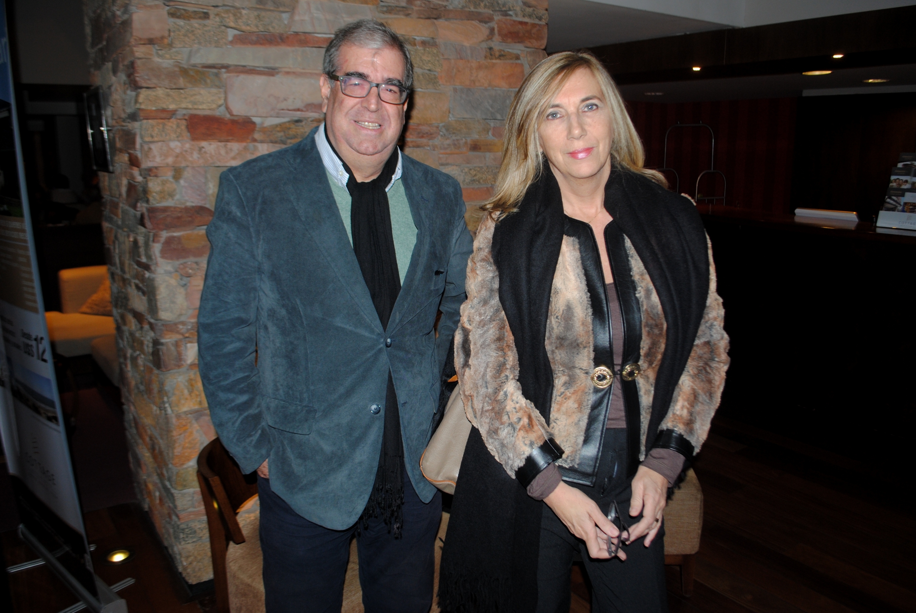 Jorge Camaño, Elizabeth Moretti.