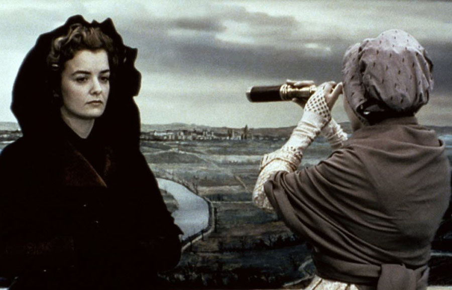 El eterno femenino de una imaginativa pintora