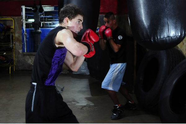 El eterno femenino de una imaginativa pintora