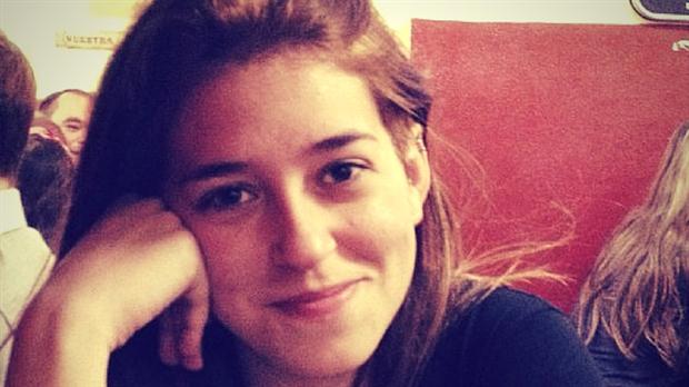 El eterno femenino de una imaginativa pintora