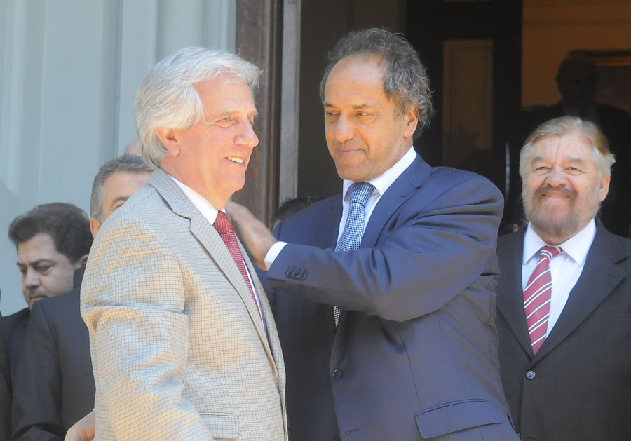 El eterno femenino de una imaginativa pintora