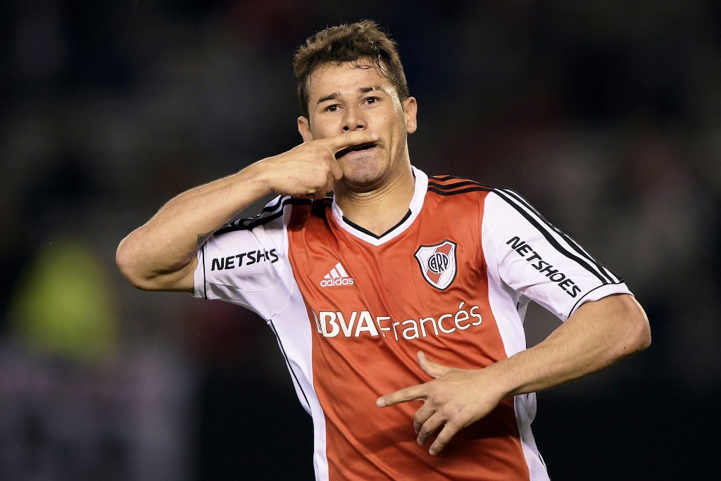 El eterno femenino de una imaginativa pintora