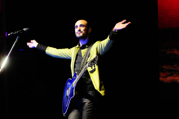 El eterno femenino de una imaginativa pintora