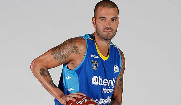 El eterno femenino de una imaginativa pintora