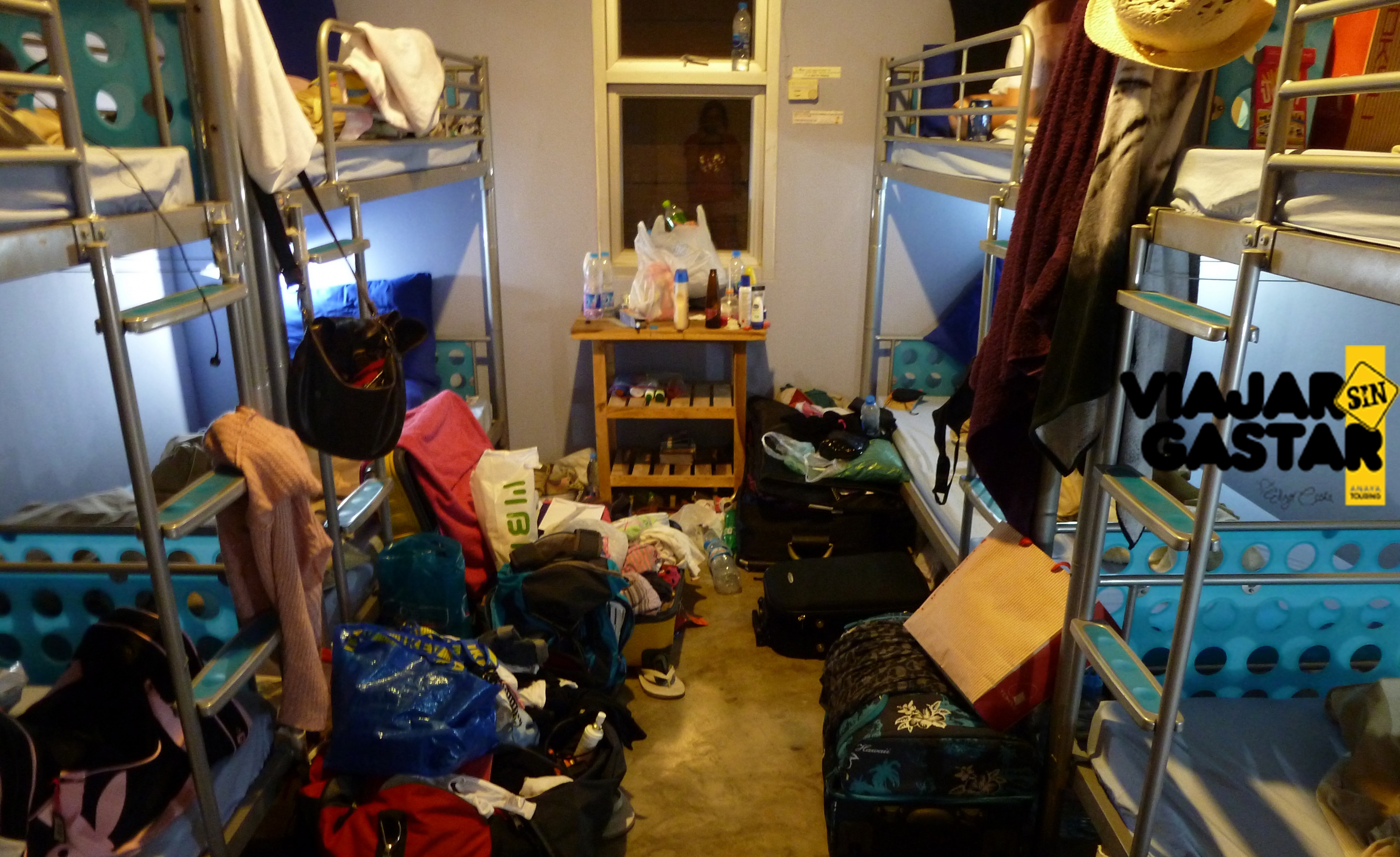 El eterno femenino de una imaginativa pintora