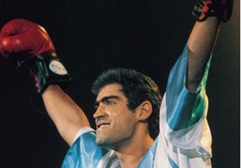 El eterno femenino de una imaginativa pintora