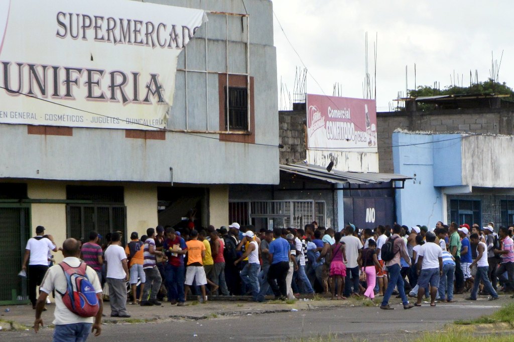La falta de alimentos ha provocado la desesperación de la población. Foto: Reuters