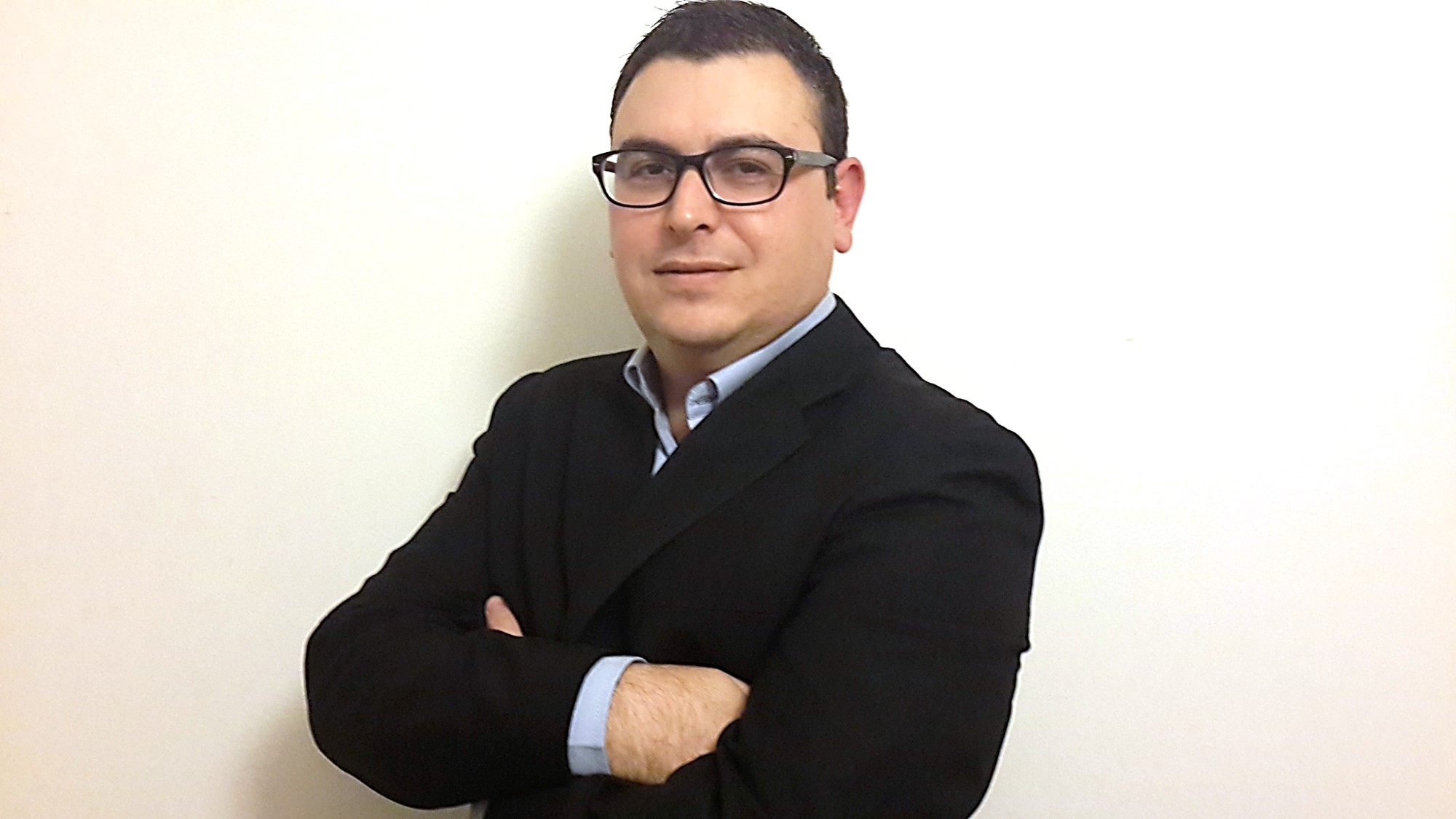 El eterno femenino de una imaginativa pintora