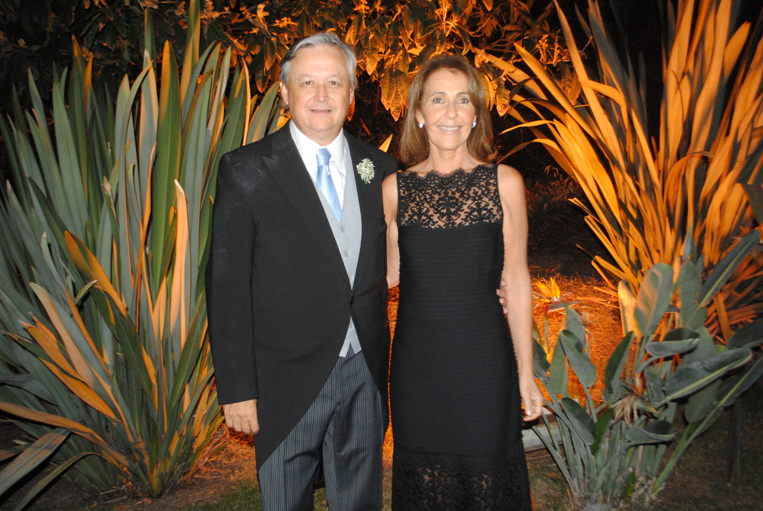 Roman Hughes, Ana María Stefani.