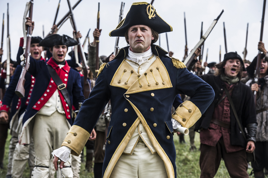 El eterno femenino de una imaginativa pintora